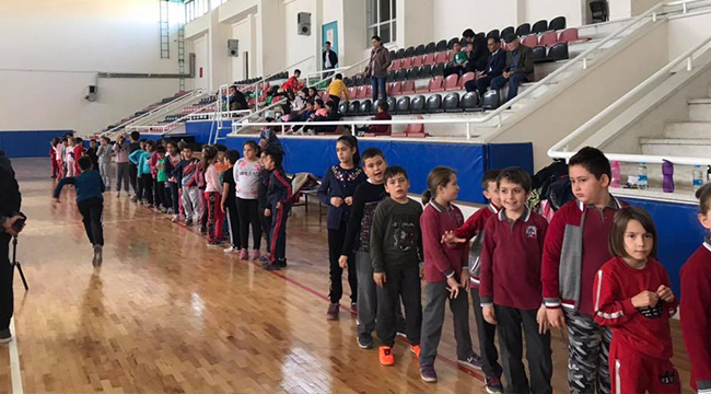ÇİVRİL’DEKİ YETENEK TARAMASINA 760 ÖĞRENCİ KATILDI