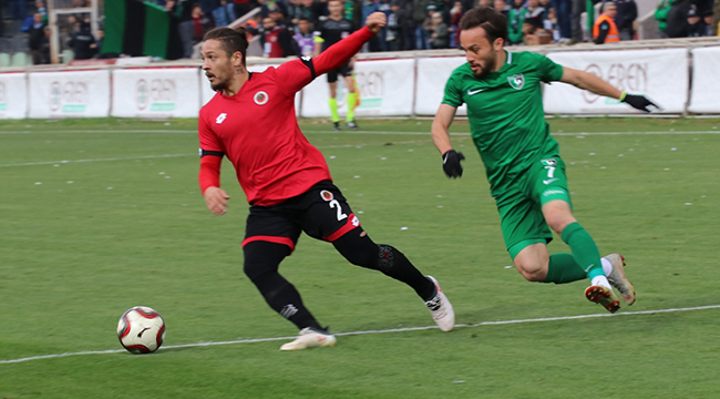 90 DAKİKA SONUNDA GOL SESİ ÇIKMADI