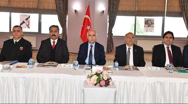 KIŞ DÖNEMİ İL TRAFİK GÜVENLİĞİ TOPLANTISI YAPILDI