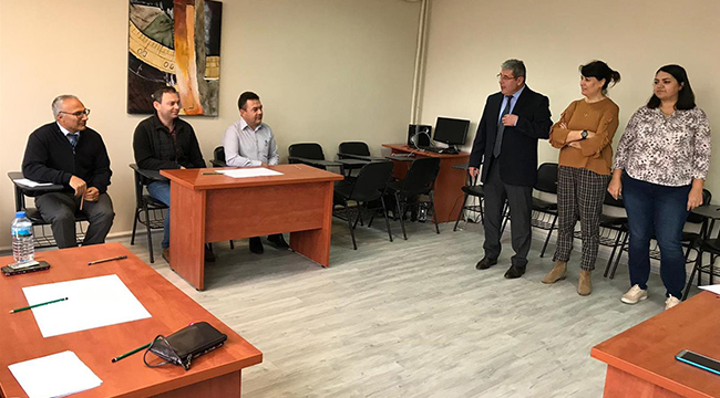 EĞİTİM FAKÜLTESİ PERSONELİ İLETİŞİM BECERİ EĞİTİMİNDE