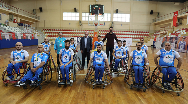 PAMUKKALE BELEDİYESPOR DEVREYİ TAMAMLIYOR