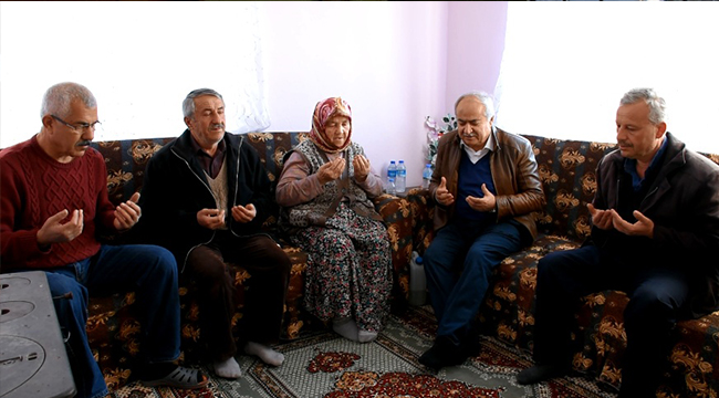 GÜLSEVER HASTA VE YAŞLILARI ZİYARET ETTİ