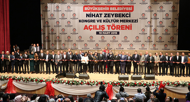 ZEYBEKCİ, KONGRE MERKEZİNİN AÇILIŞINDA KONUŞTU