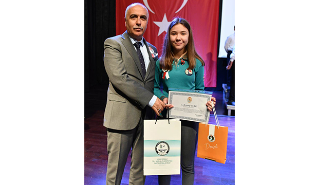 DENiZLi MiLLi ŞAiR’İ ANDI
