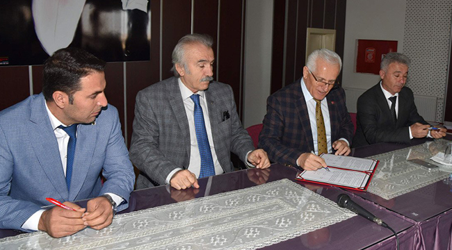 RESMİ VE ÖZEL OKULLAR ARASINDA HAMİLİK PROTOKOLÜ İMZALANDI