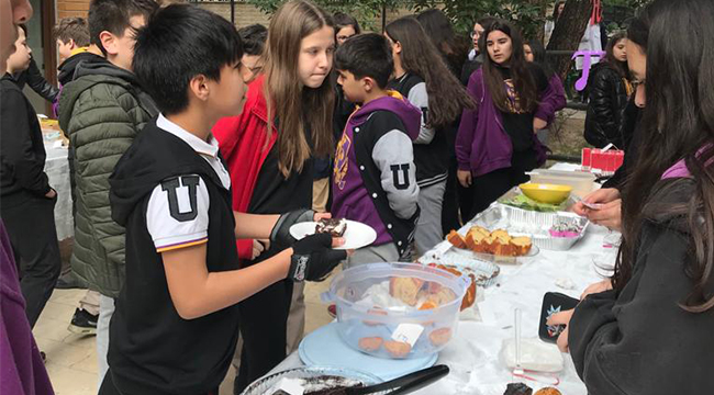 DENİZLİ UĞUR’DAN ANLAMLI KERMES