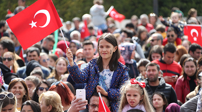 Merkezefendi 'de 23 Nisan Coşkusu
