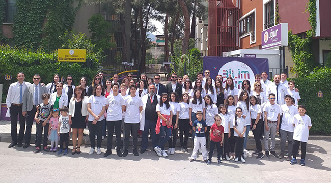 Uğur’lu Öğrenciler Hayata Bilimin Penceresinden Baktı