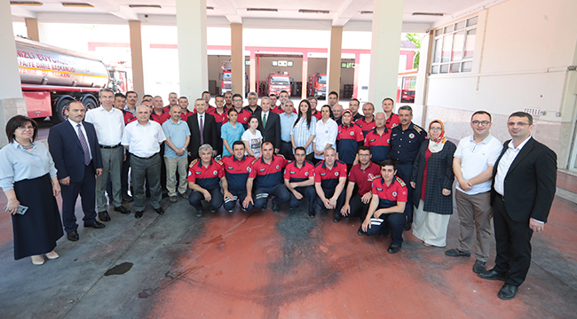 Büyükşehir Ailesi Bayramlaştı