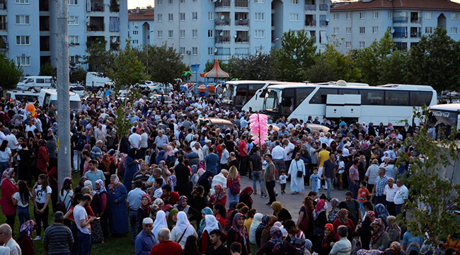 Denizli'den İlk Hac Kafilesi Uğurlandı
