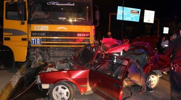 BAKIRLI'DA KAZA: 3 ÖLÜ 3 YARALI