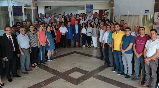 Başkan Osman Zolan, belediye personeliyle bayramlaştı