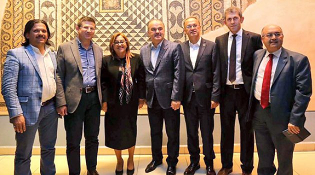 Başkan Subaşıoğlu Tarihi Kentler Birliği Toplantısı İçin Gaziantep’te