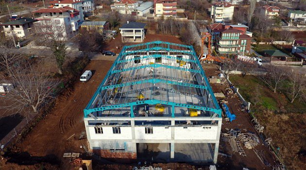 BAŞKARCI MAHALLESİ’NDE HEYECANLI BEKLEYİŞ