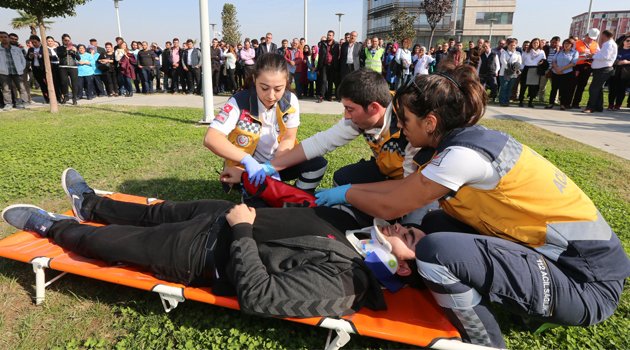 Büyükşehir DESKİ’de yangın tatbikatı