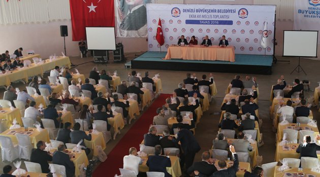 Büyükşehir Meclisi, Tavas’da toplandı