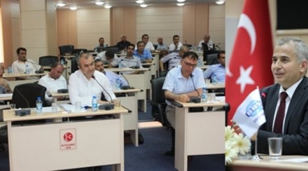 BÜYÜKŞEHİR'DE 'HAİN' POLEMİĞİ