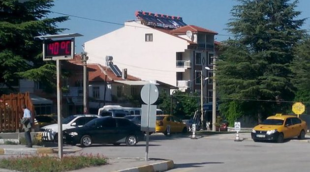 ÇAMELİ'DE TERMOMETRELER 40 DERECEYİ GÖRDÜ