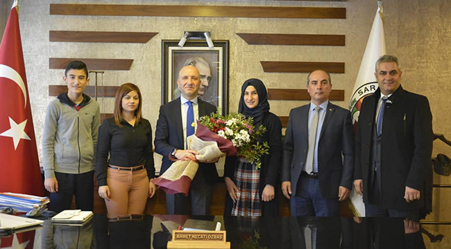 OKULLARINI YENİLEYEN ÖZBAŞ’A ÖĞRENCİLERDEN ZİYARETİ