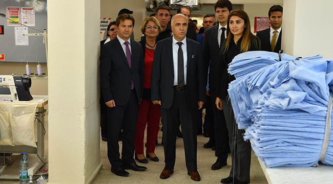 VALİ KARAHAN ÇARDAK VE BOZKURT’TAYDI