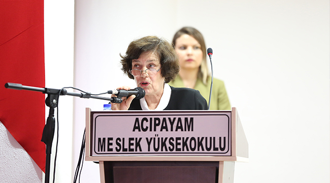 REKTÖR BAĞ ELİNİ ÖPEREK TEŞEKKÜR ETTİ