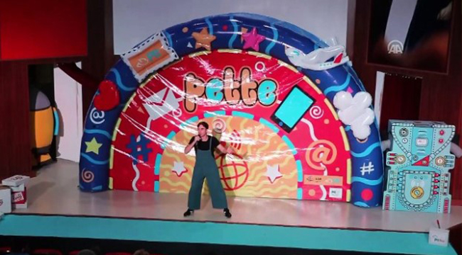 PTT’NİN SEVİMLİ KARAKTERİ PETTE DENİZLİ’YE GELİYOR!