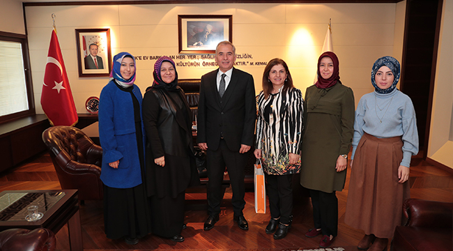 KADEM'DEN BAŞKAN ZOLAN'A ZİYARET
