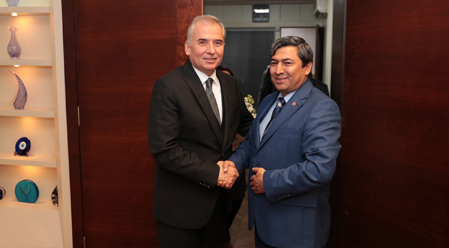 BAŞKAN ZOLAN AFYONLULAR DERNEĞİ’Nİ AĞIRLADI