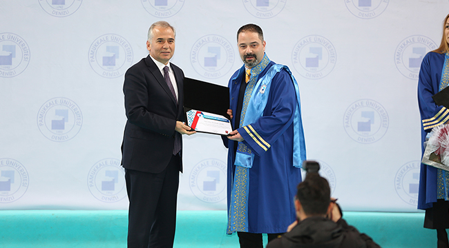 211 ÖĞRETİM ÜYESİ AKADEMİK CÜBBESİNİ GİYDİ