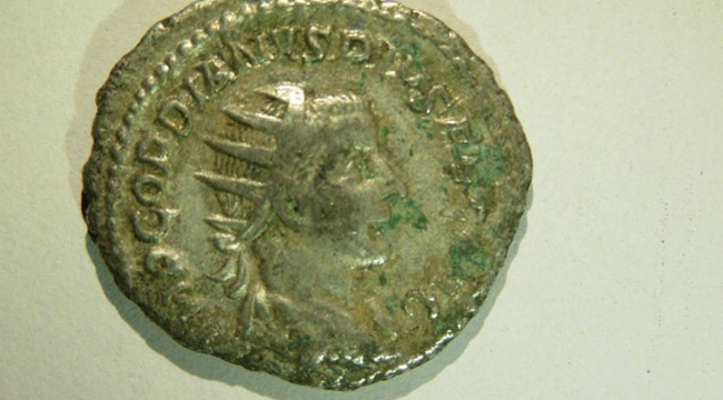 TARİHİ ESER KAÇAKÇISI KISKIVRAK YAKALANDI