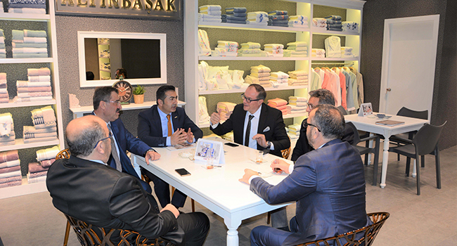 DTO HEYETİ, İHRACATÇI FİRMALARI ZİYARET ETTİ
