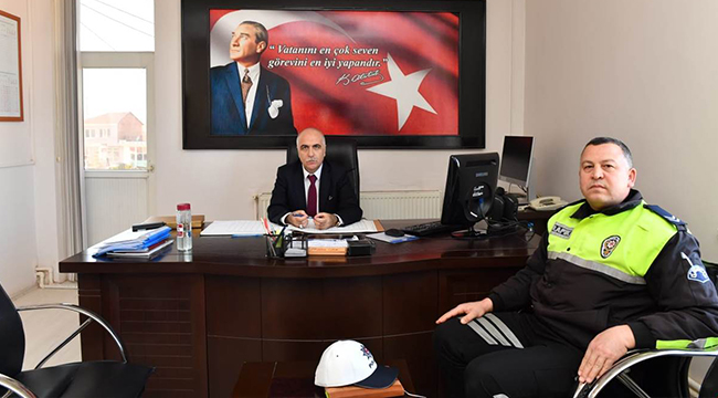 VALİ KARAHAN ÇİVRİL İLÇESİ'Nİ ZİYARET ETTİ