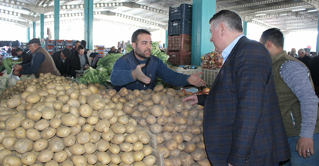 SEViNDiK’TE BAHTİYAR’A SEVGİ SELİ