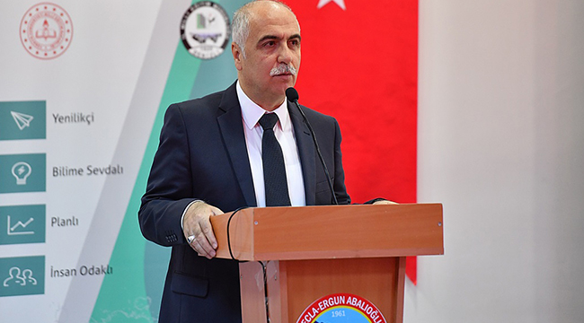 BEYAZ BAYRAK VE BESLENME DOSTU OKULLAR SERTİFİKALANDI