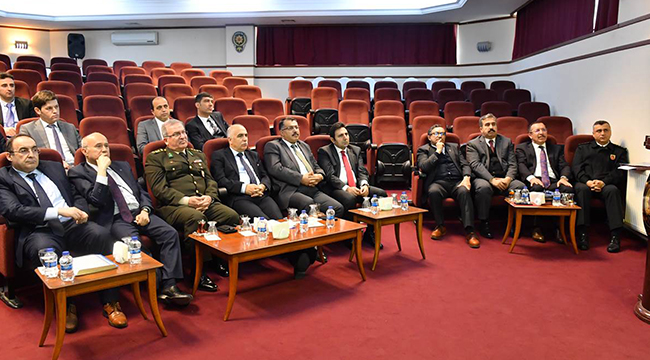 ÜNİVERSİTE GÜVENLİK TOPLANTISI YAPILDI