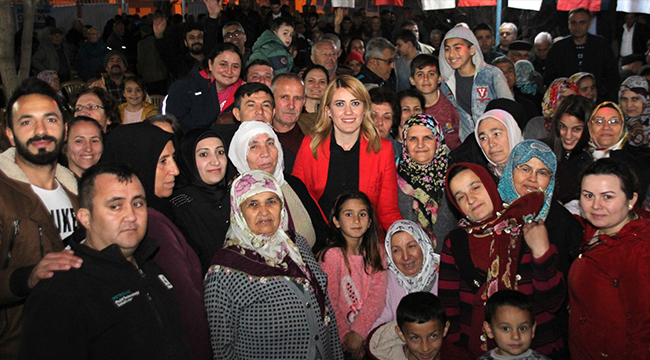 DOĞAN'DAN MİTİNG GİBİ TOPLANTI
