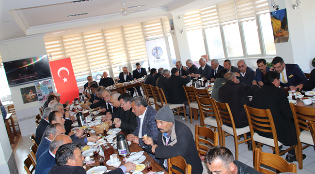 AKYOL MUHTARLARLA VEDA TOPLANTISI YAPTI