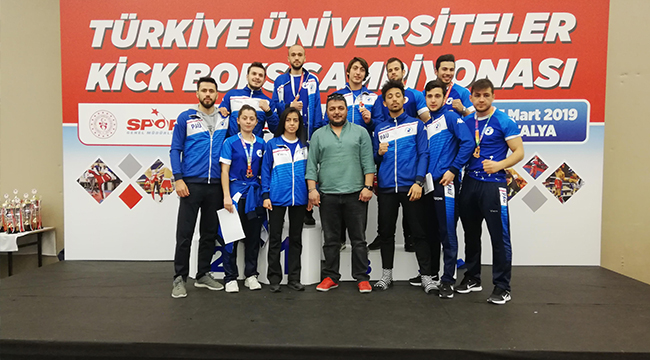 PAÜ’LÜ KİCKBOKSÇULAR  6 MADALYA İLE DÖNDÜ