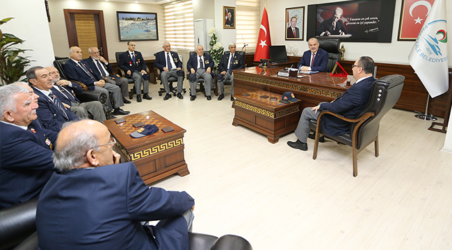 GAZİLERDEN, BAŞKAN GÜRLESİN’E TEŞEKKÜR ZİYARETİ