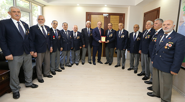GAZİLERDEN, BAŞKAN GÜRLESİN’E TEŞEKKÜR ZİYARETİ