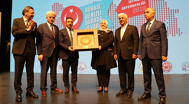 BAKAN SELÇUK İSTİHDAM TOPLANTISINDA KONUŞTU