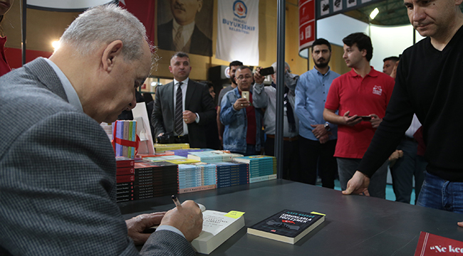 Kitap Fuarı'na Rekor Katılım