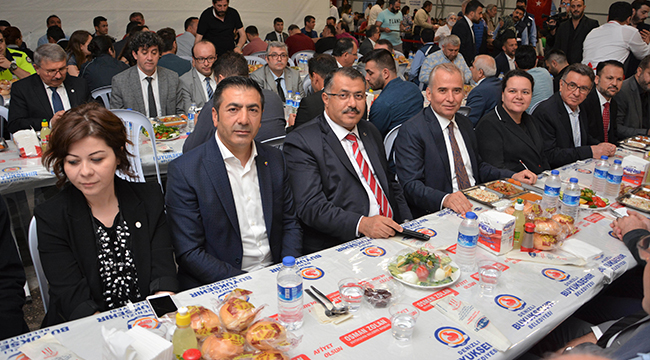 İftar Çadırının İlk Gün Sponsoru Yine DTO Oldu