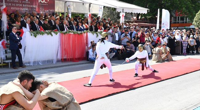 Denizli’de 19 Mayıs Coşkuyla Kutlandı