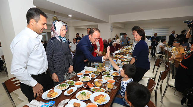 Başkan Örki Muhtarlarla İftarda Buluştu