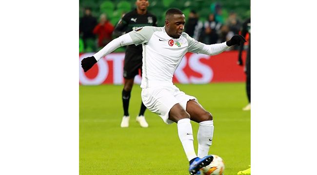 Denizlispor Akhisarlı Futbolculara Göz Dikti