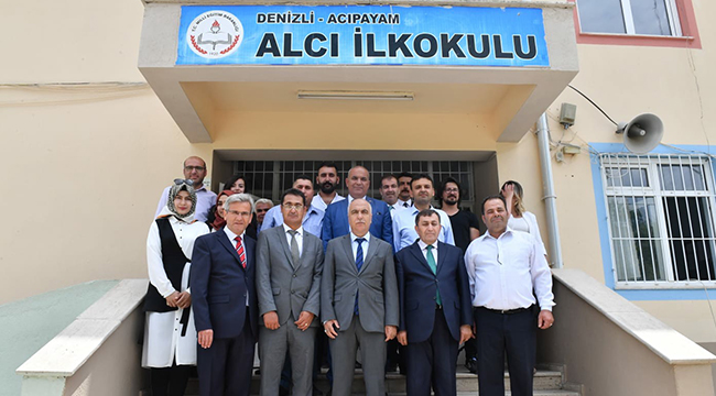 Acıpayamlı Öğrenciler Diplomalarını Vali Karahan’dan Aldı