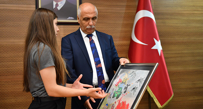 15 Temmuz Konulu Yarışmalarda Dereceye Giren Öğrenciler Ödüllendirildi.