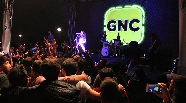 GNÇ FEST PAÜ’DE