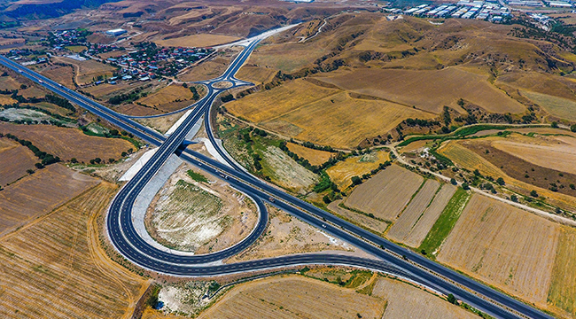 KÖPRÜLÜ KAVŞAKLAR TRAFİĞİN CAN DAMARI OLDU